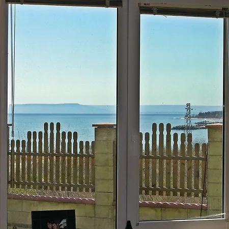 Holiday Balchik Zona Karvuna 別荘 *