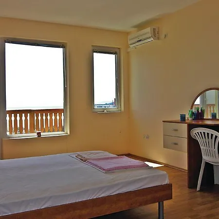 Σπίτι διακοπών Holiday Balchik Zona Karvuna Tsŭrkva